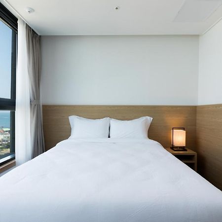 Lemain Hotel Чеджу Екстериор снимка