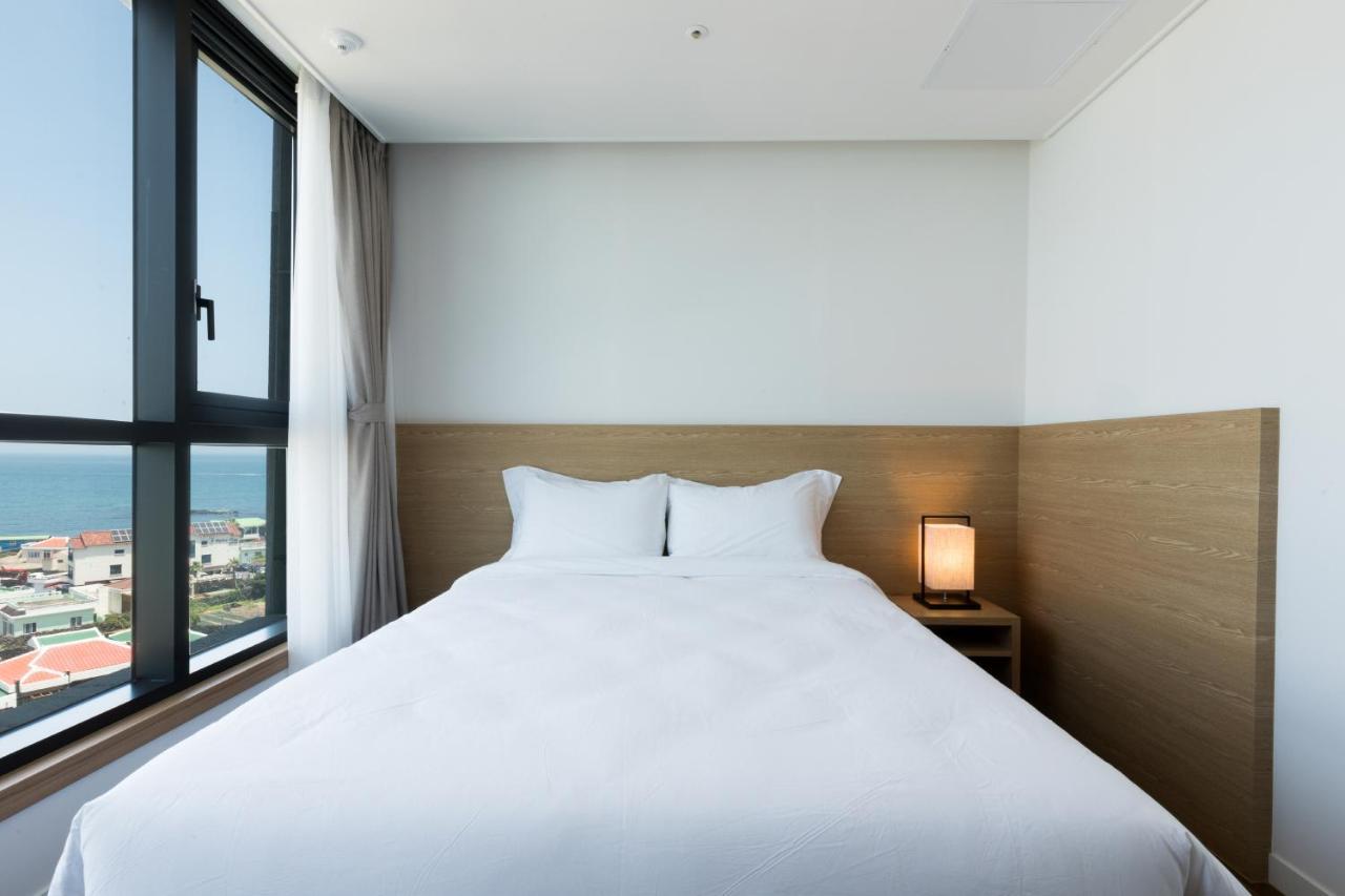 Lemain Hotel Чеджу Екстериор снимка