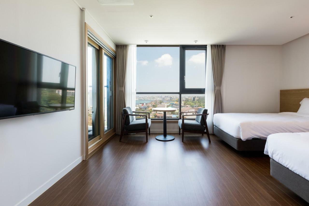 Lemain Hotel Чеджу Екстериор снимка
