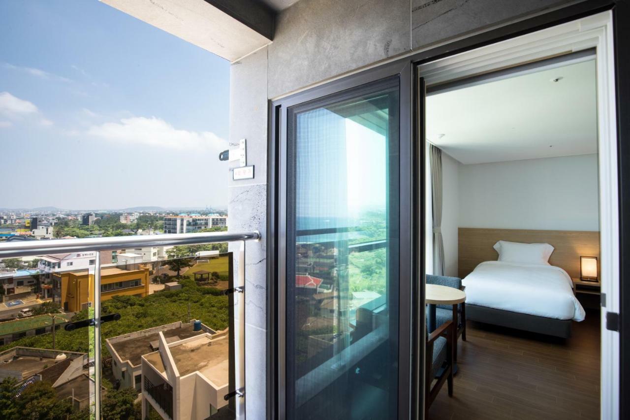 Lemain Hotel Чеджу Екстериор снимка